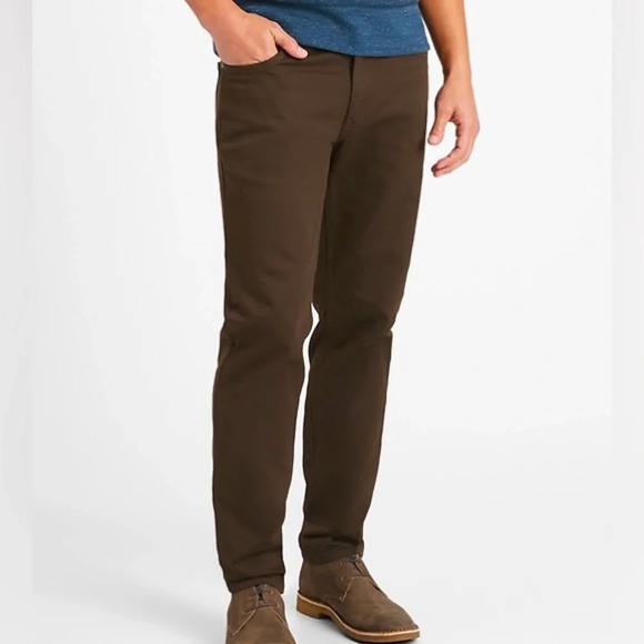 Banana Republic Other - Banana Republic 30x32 Chocolate Brown Athletic Fit Straight Mens Traveler Jeans